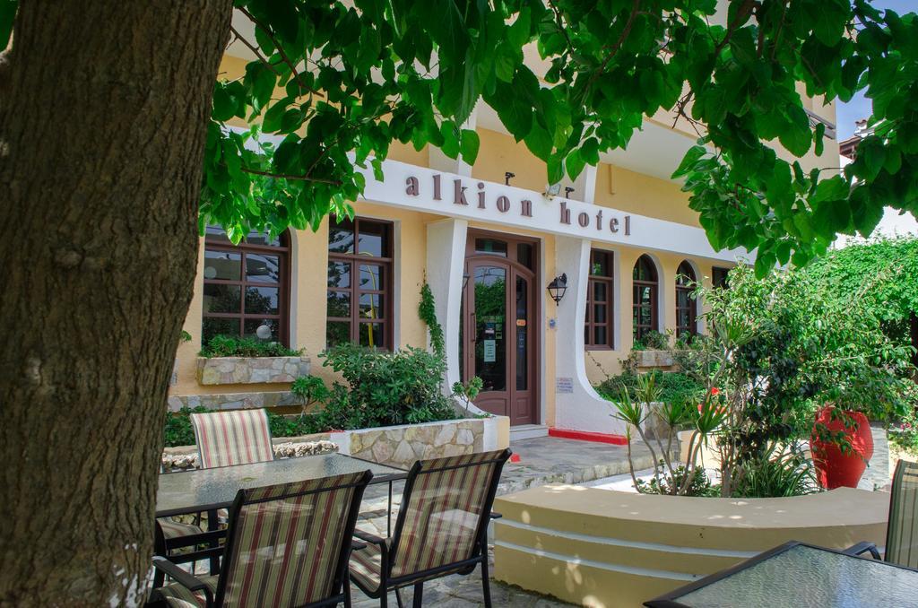 Alkion Hotel Сталос Экстерьер фото